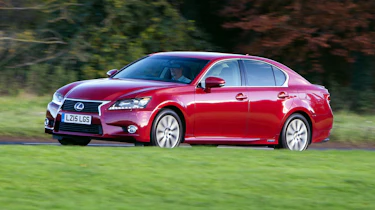 Lexus GS - front 3/4 dynamic