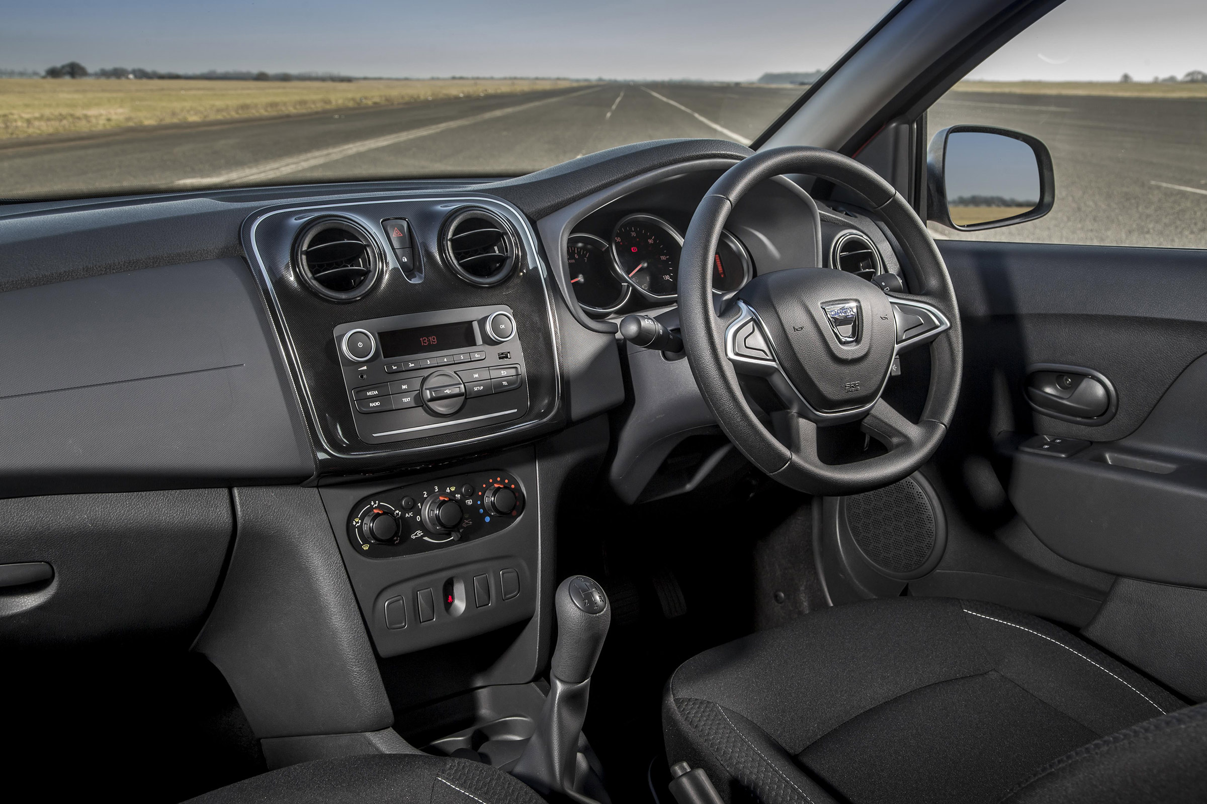 Dacia Sandero interior