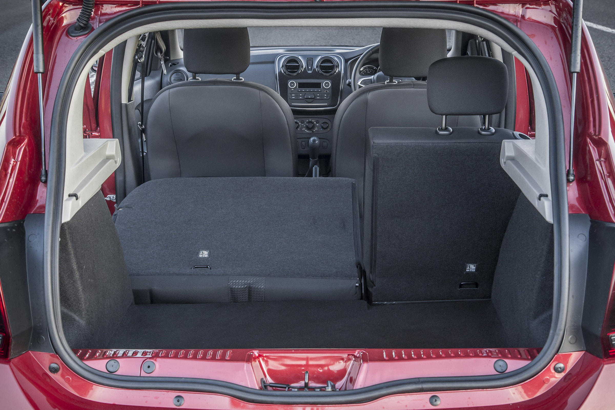 Dacia Sandero boot