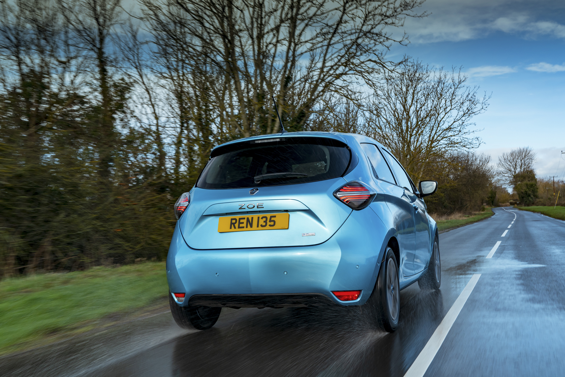 Renault ZOE - rear 3/4 dynamic