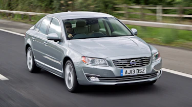 Volvo S80 - front 3/4 dynamic