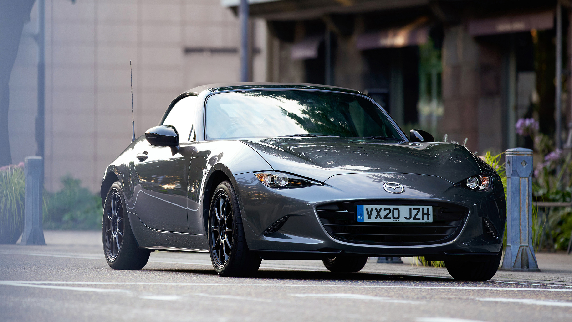 Mazda MX-5 R-Sport