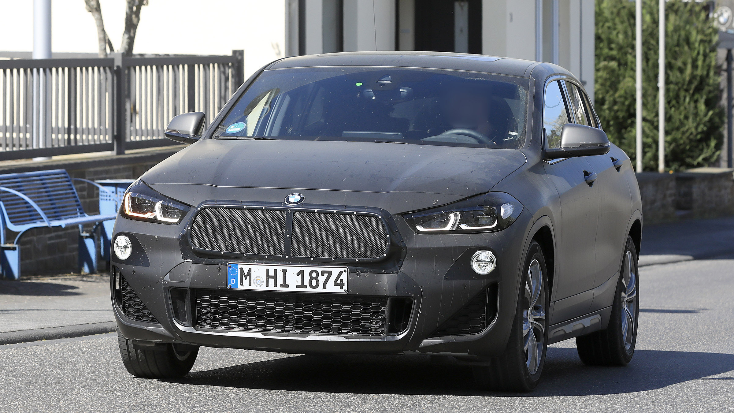 BMW X2 facelift - front view