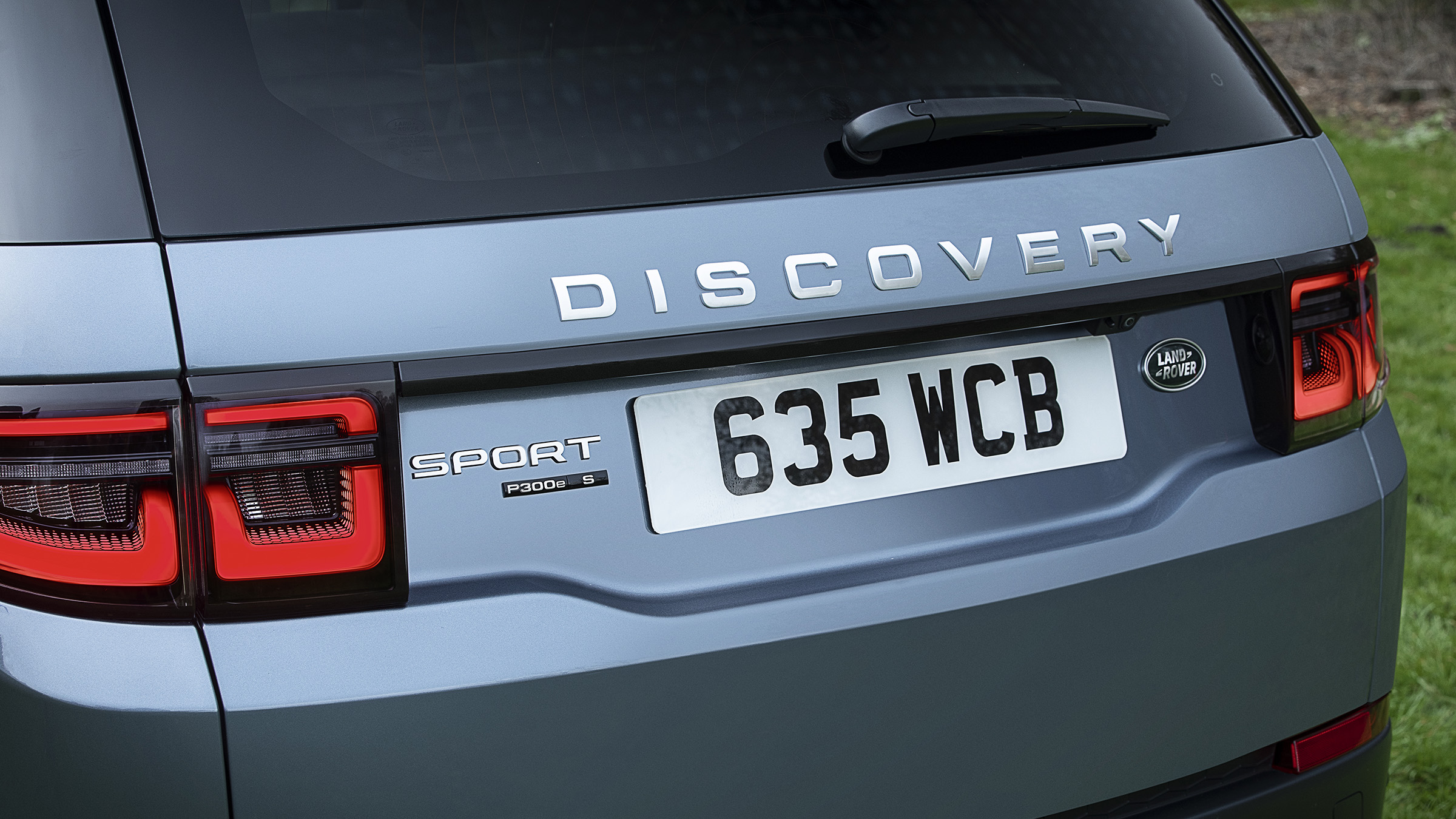 Land Rover Discovery Sport P300e tailgate