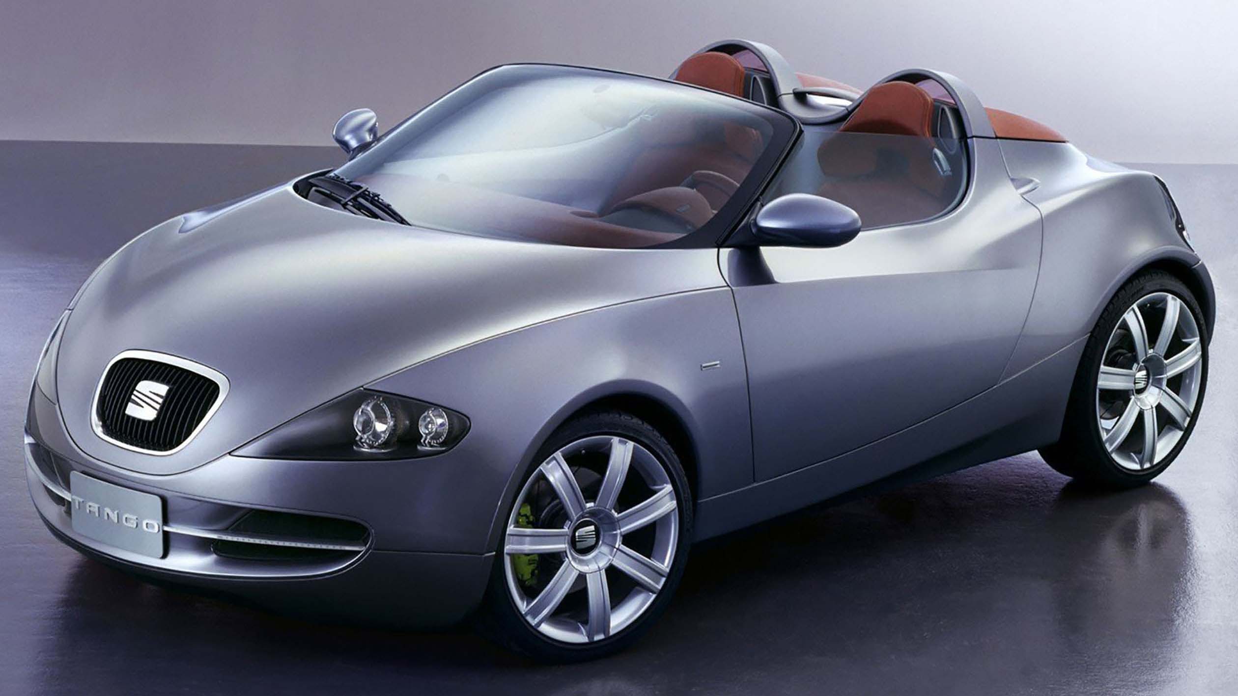 SEAT Tango