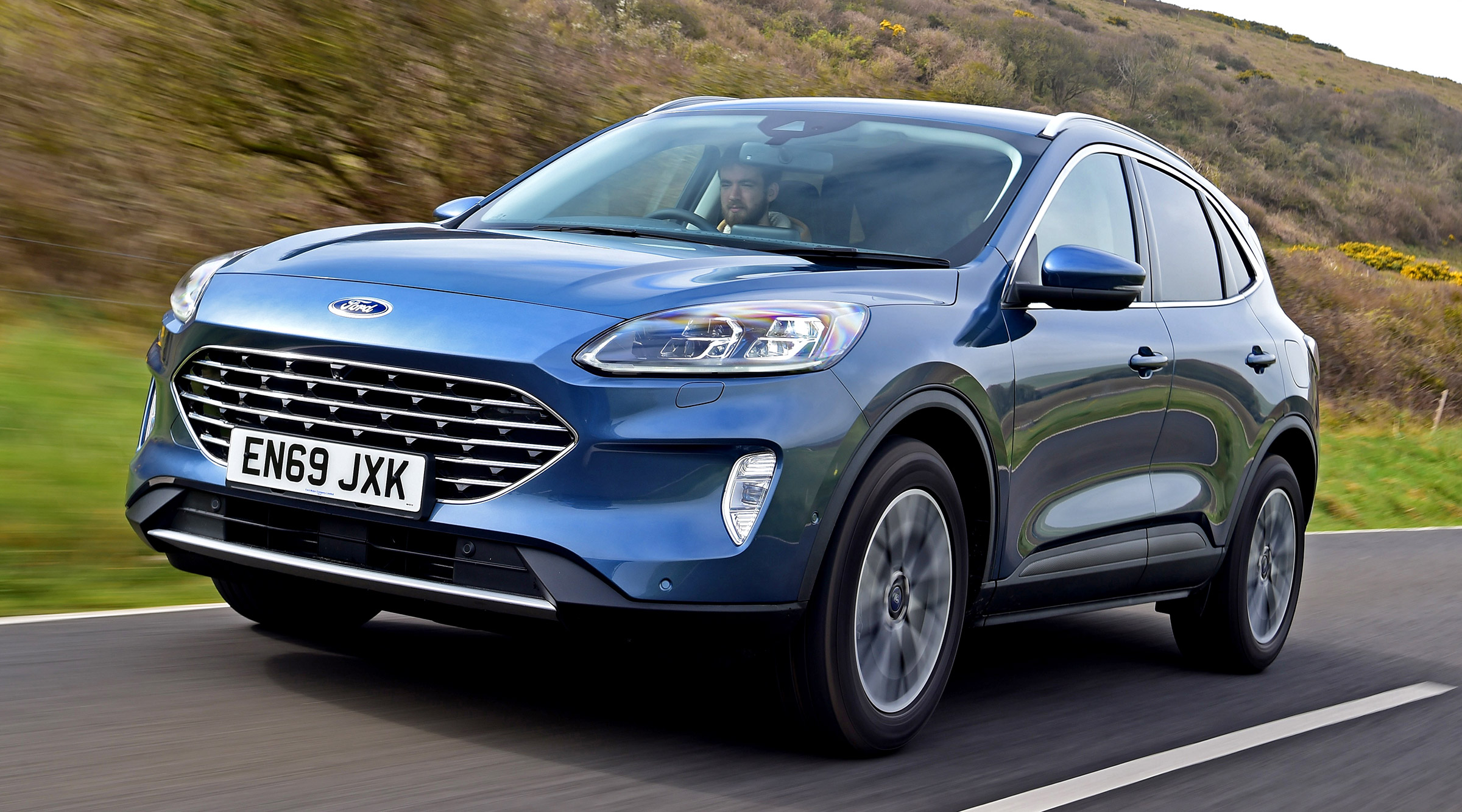 Ford Kuga SUV front 3/4 tracking