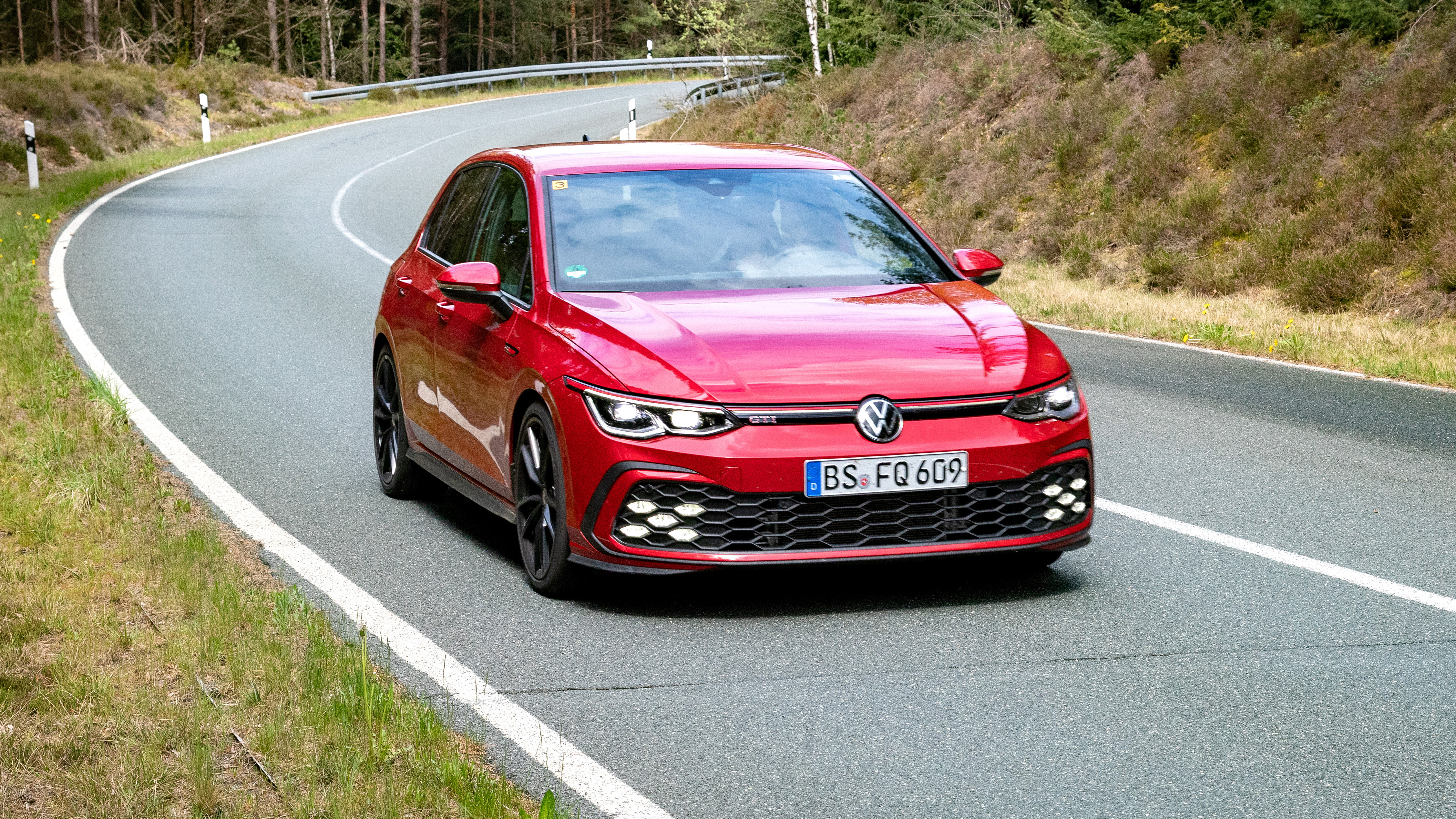 2020 Volkswagen Golf GTI  - front 3/4 view cornering 