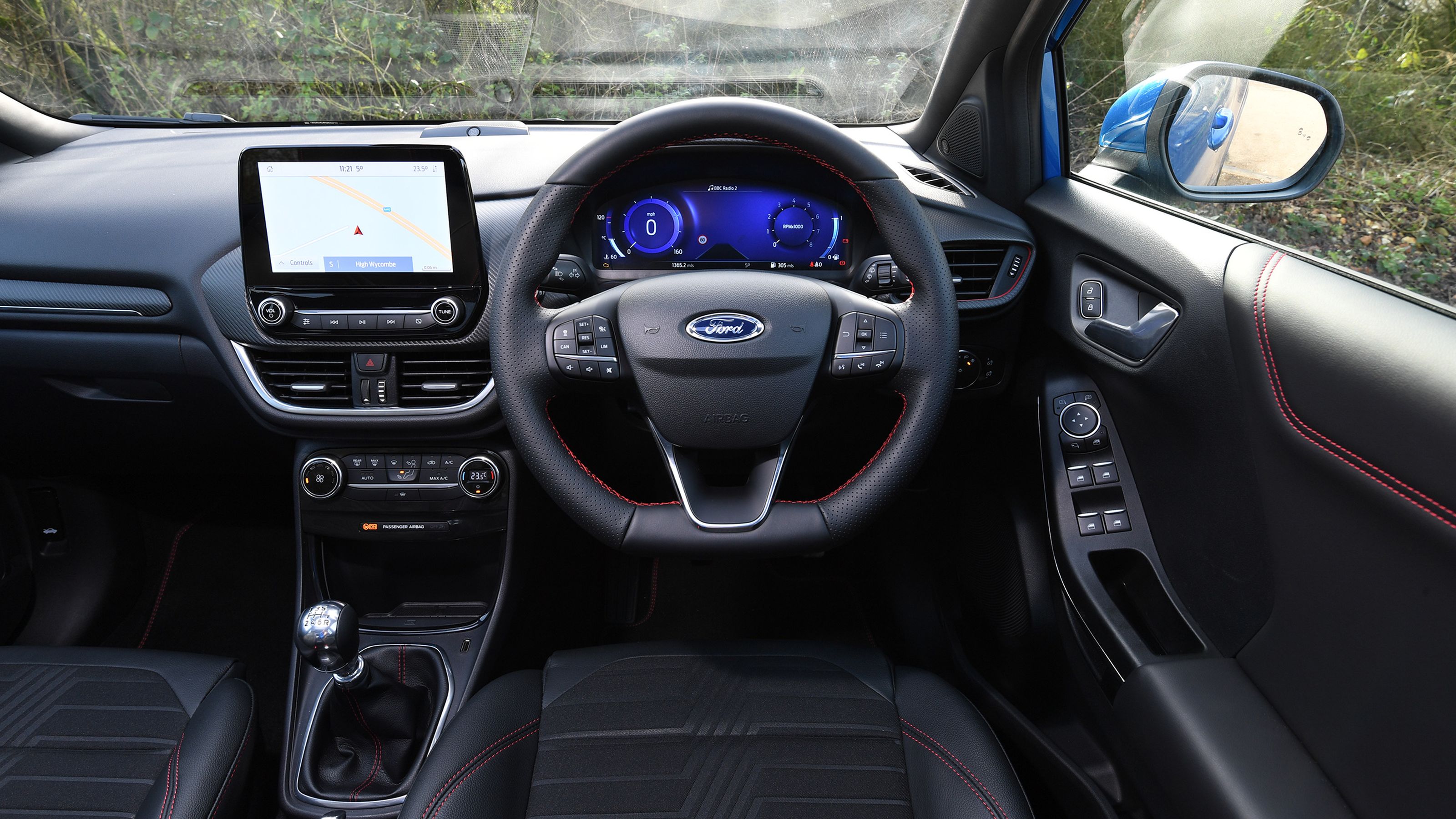 Ford Puma interior