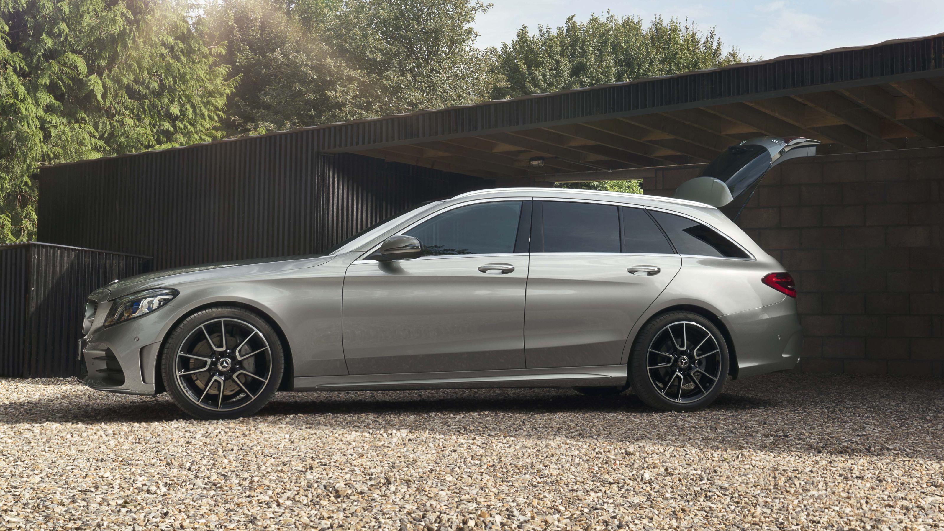 Mercedes C-Class Estate side static