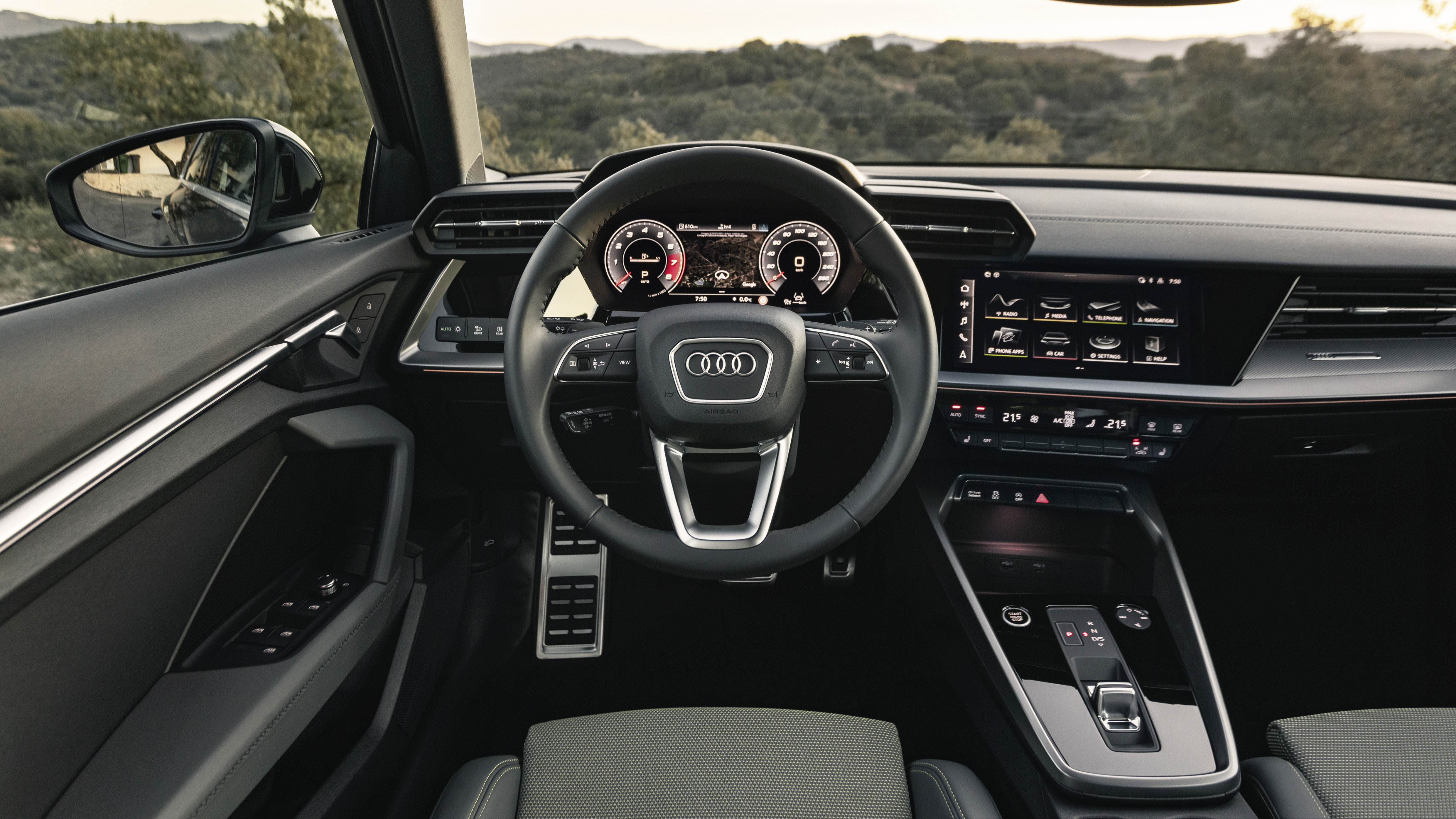 Audi A3 35 TFSI Sportback - interior 