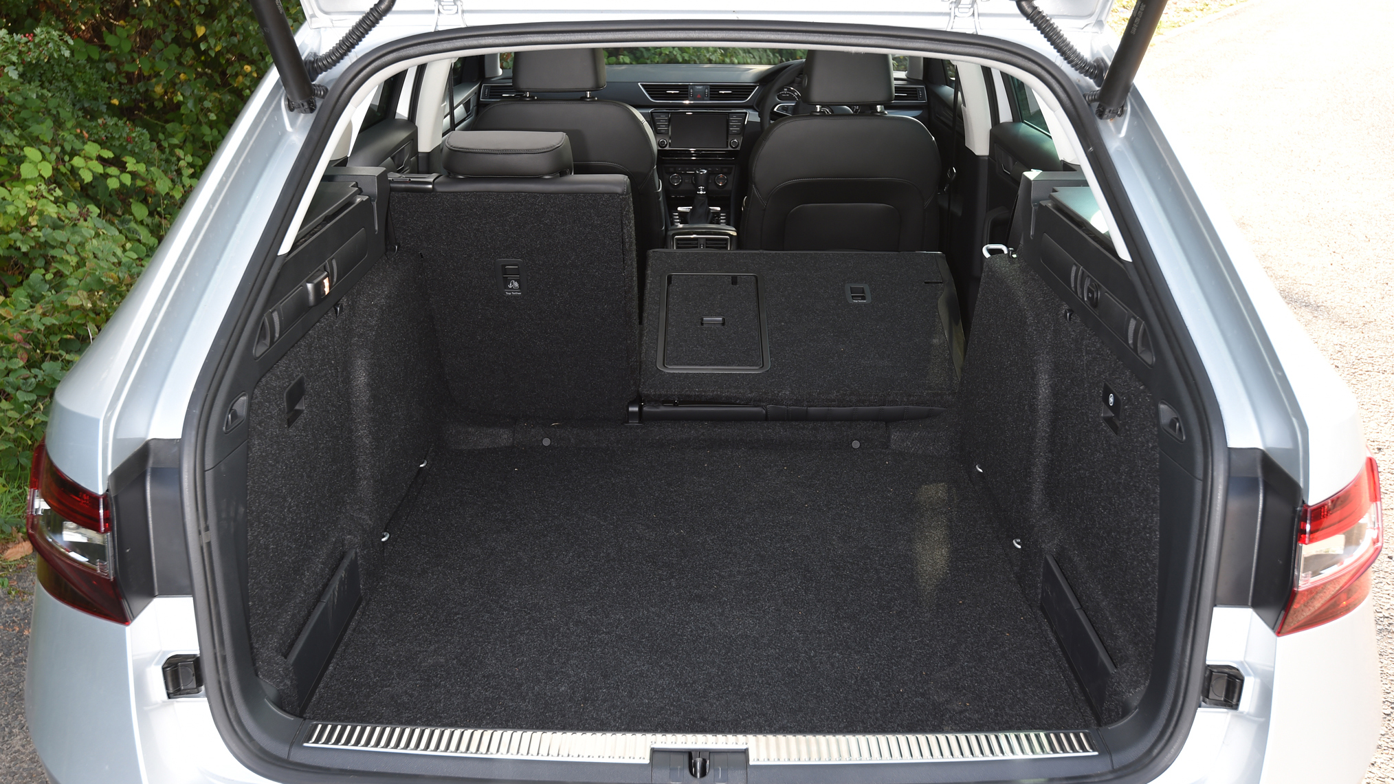 Skoda Superb Estate - boot
