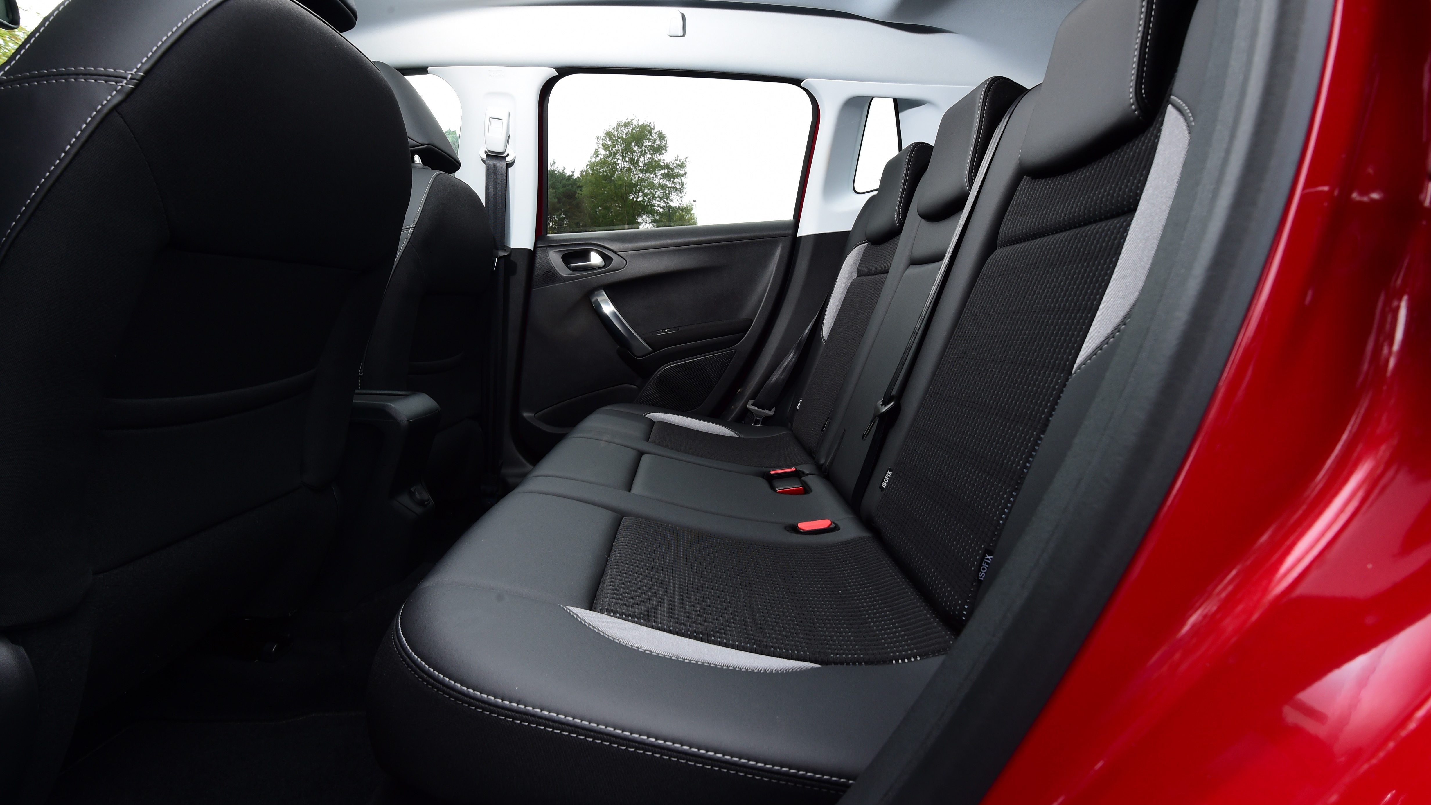 Peugeot 2008 - rear seats