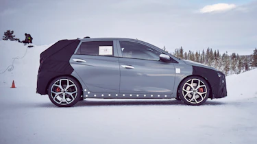 2020 Hyundai i20 N prototype - side view during winter testing