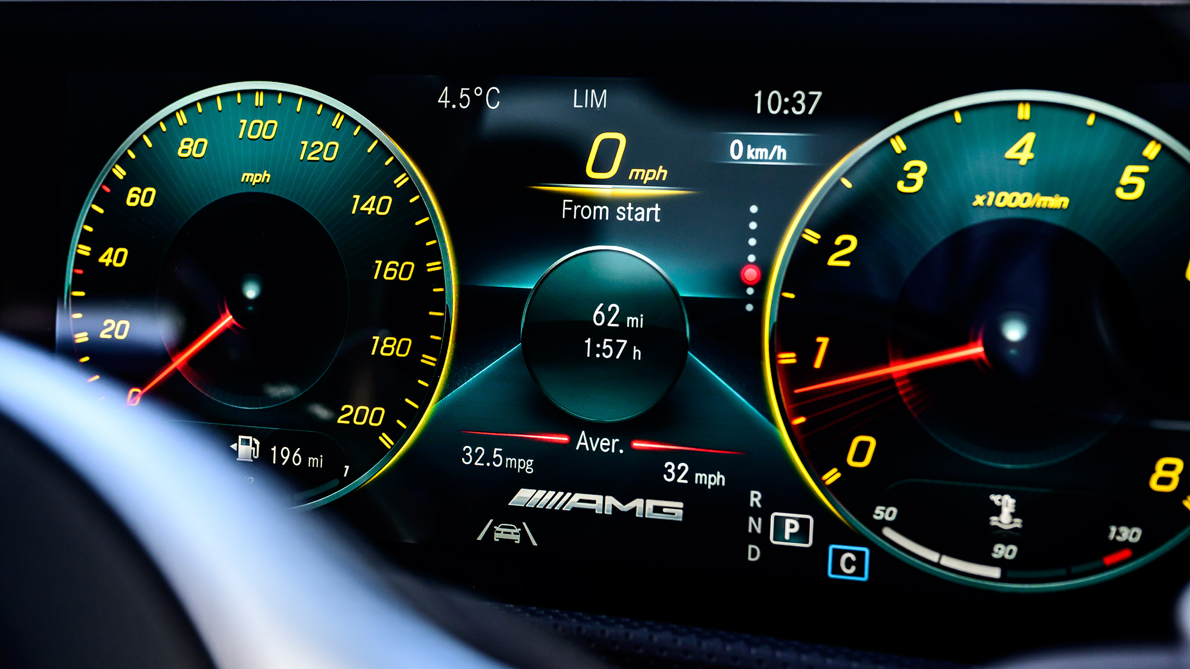 Mercedes-AMG CLA 45 saloon digital instruments