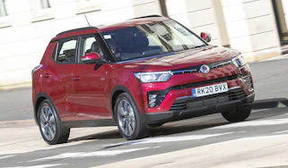 SsangYong Tivoli driving