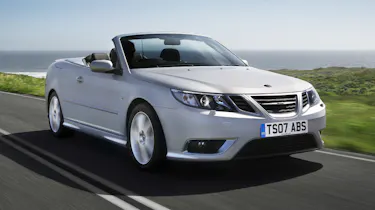 Saab 9-3 convertible - front 3/4 tracking