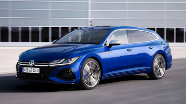 2020 Volkswagen Arteon R Shooting Brake estate - front 3/4 dynamic