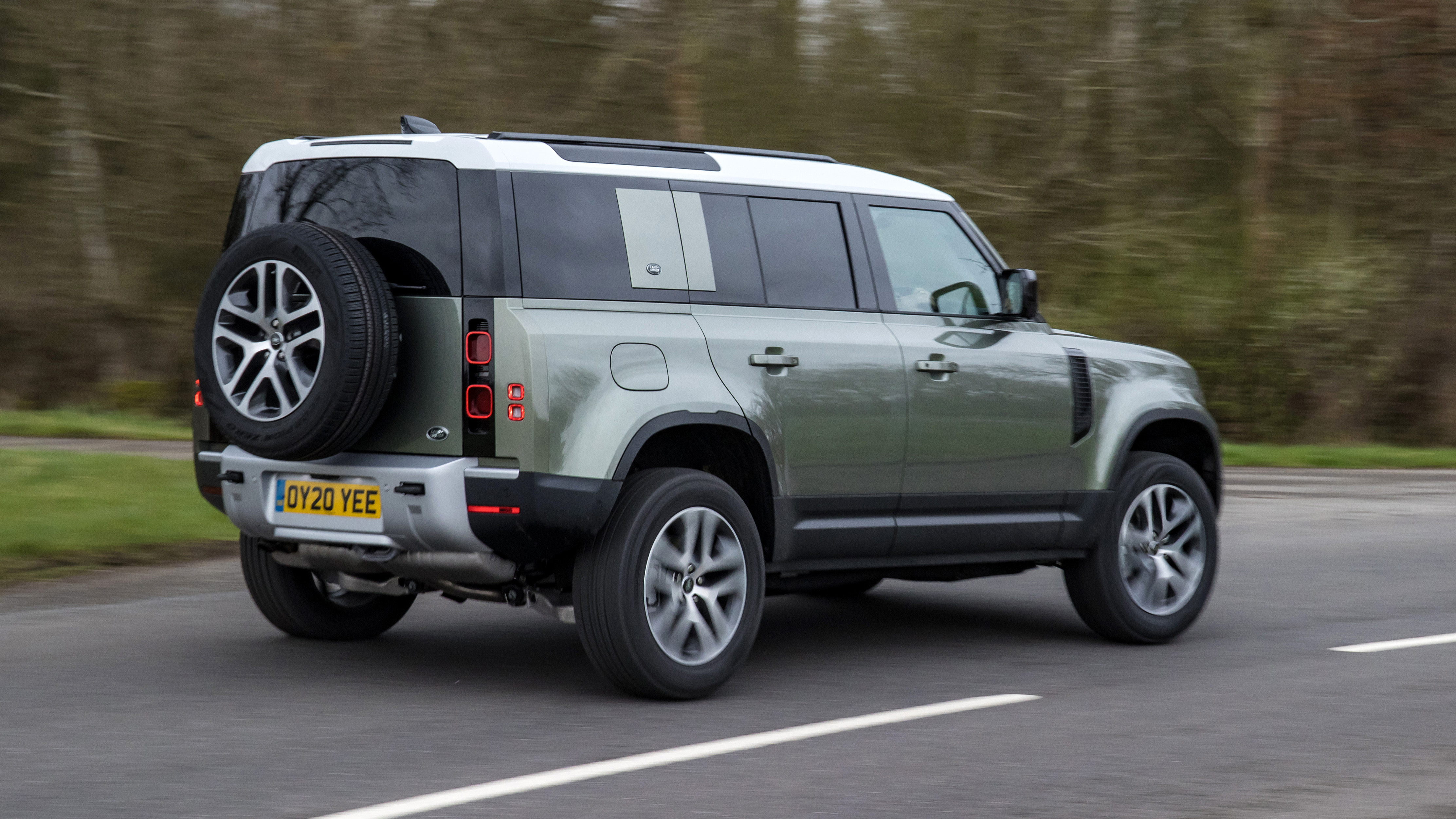 Land Rover Defender 110 - rear 3/4 static cornering 