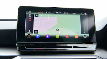 SEAT Leon hatchback - navigation