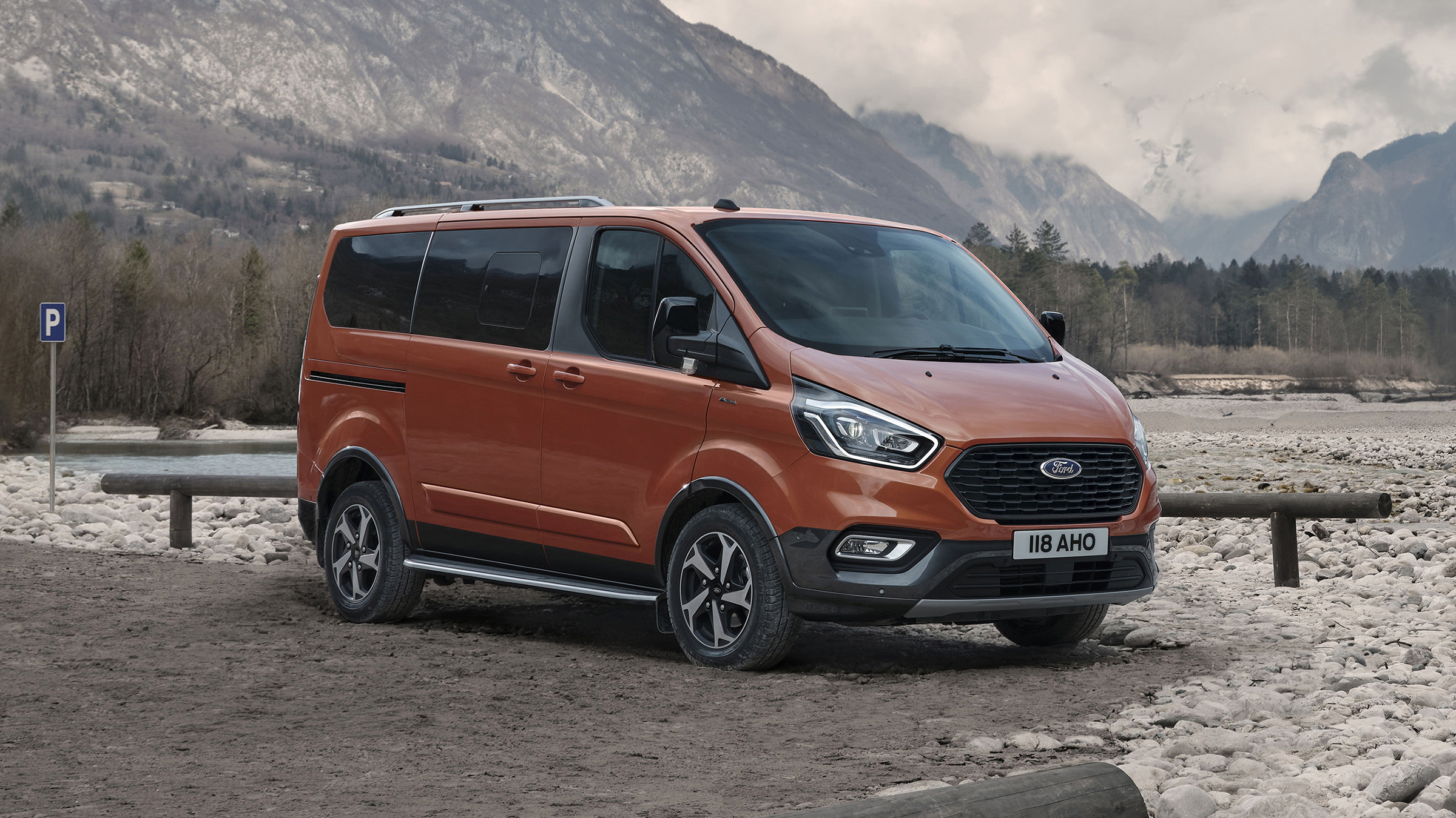 Ford Tourneo Custom Active