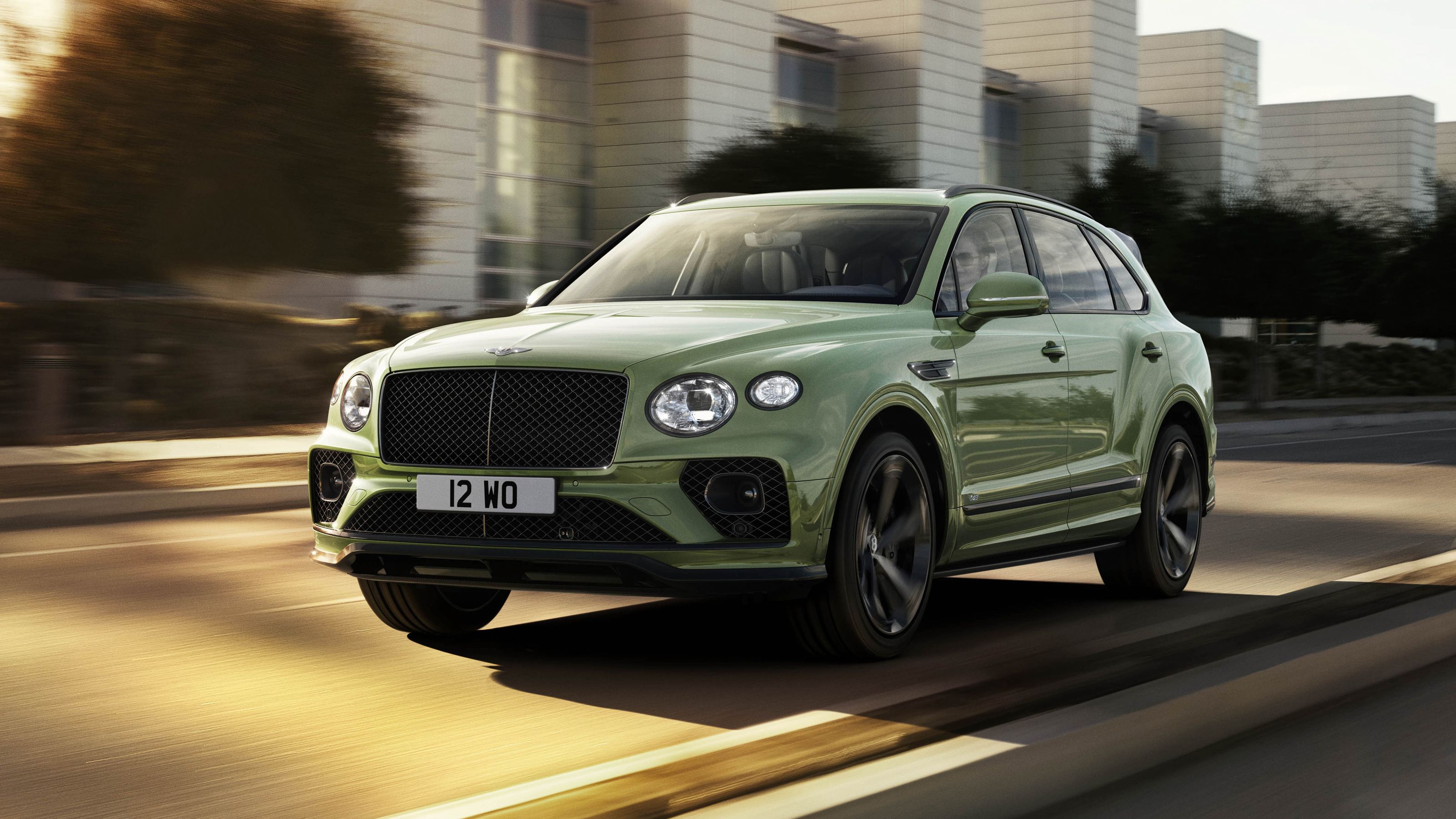 2020 Bentley Bentayga SUV - front 3/4 tracking