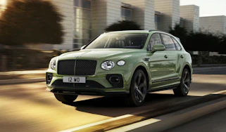 2020 Bentley Bentayga SUV - front 3/4 tracking