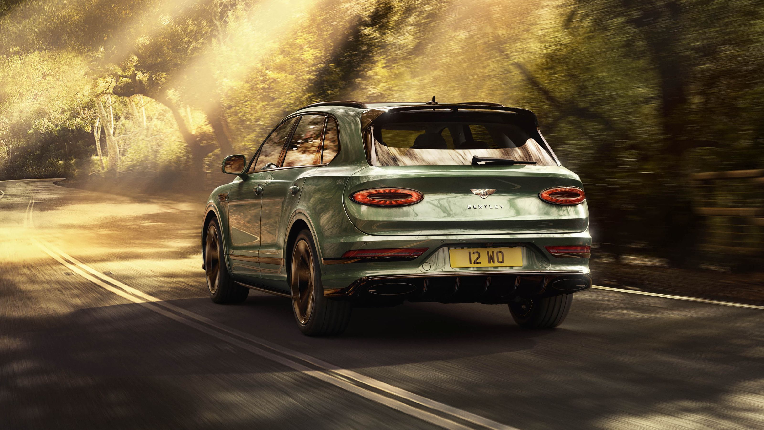 2020 Bentley Bentayga SUV - rear 3/4 tracking