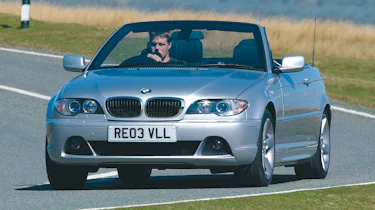 BMW 3 Series convertible - front 3/4 tracking