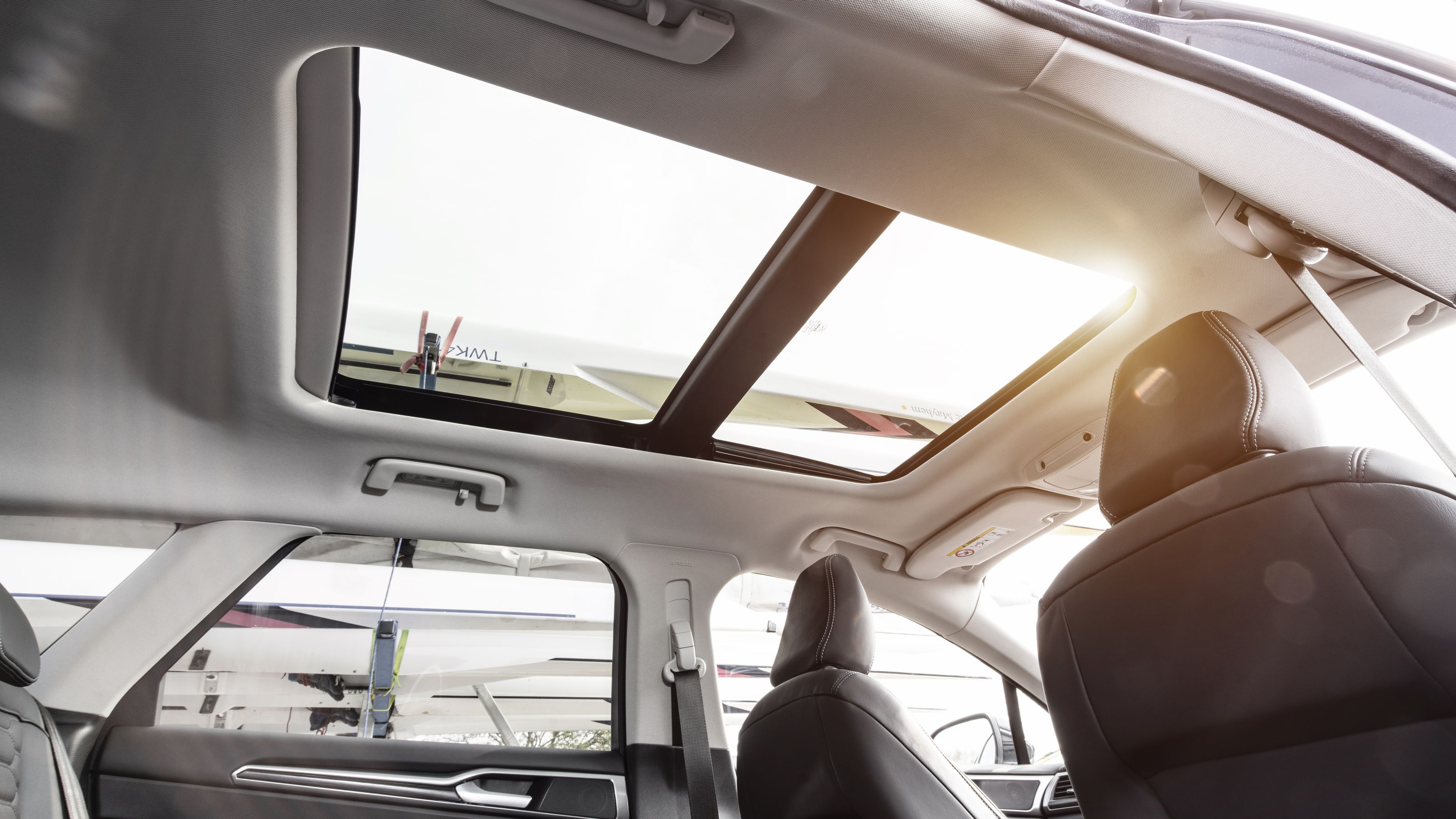 Ford Mondeo Estate panoramic sunroof