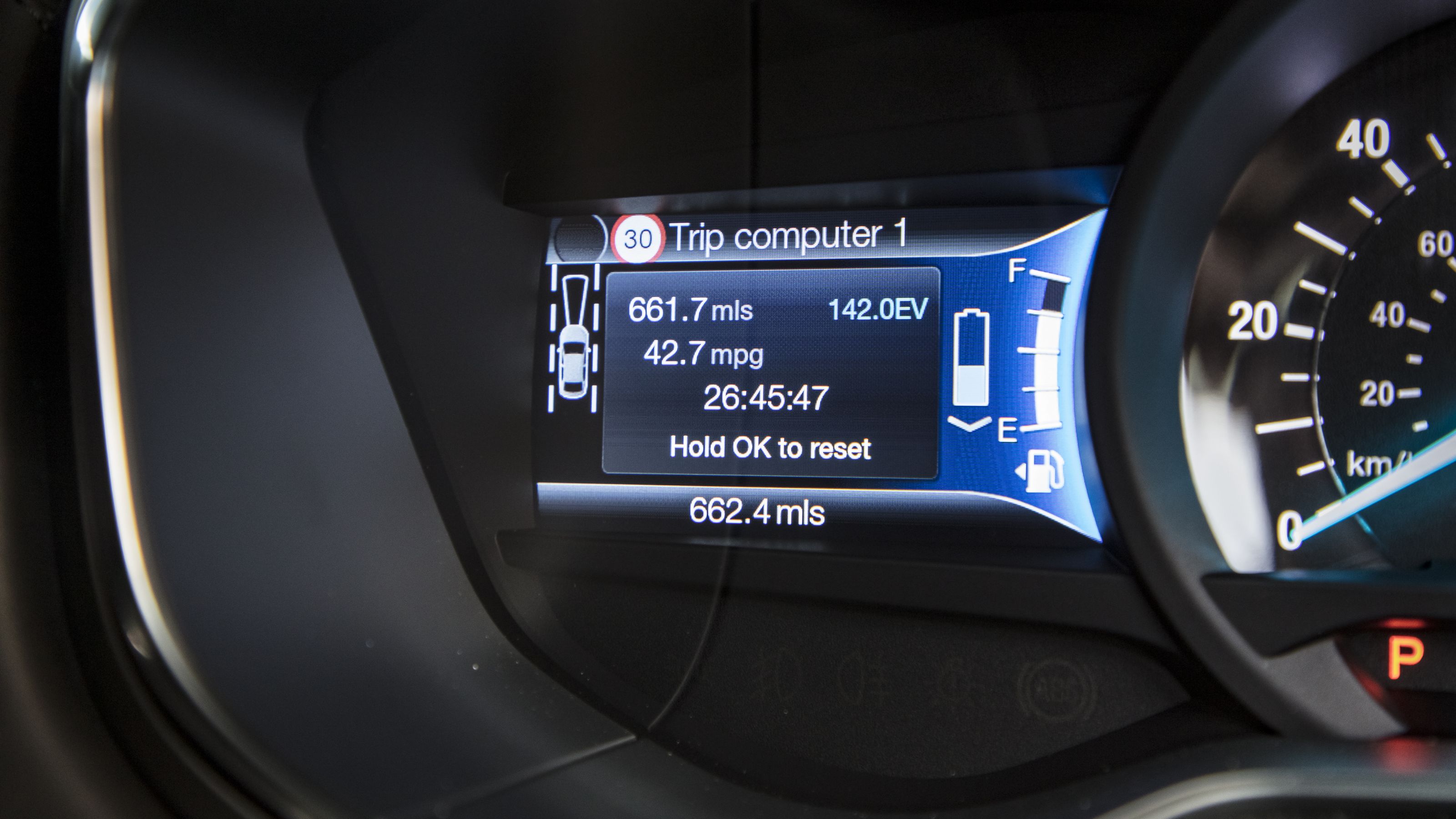 Ford Mondeo Estate instrument trip computer