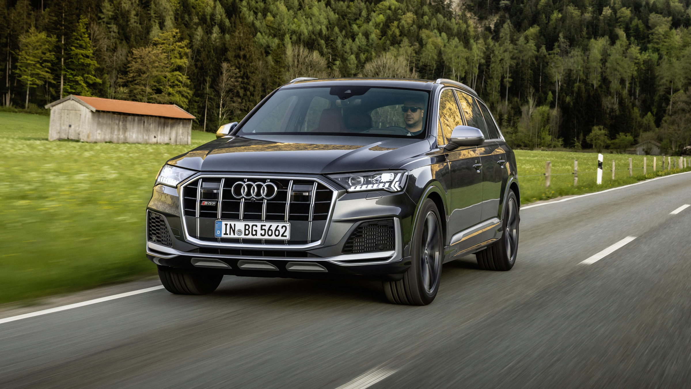 Audi SQ7 driving