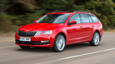 2017 Skoda Octavia Estate - front 3/4 dynamic