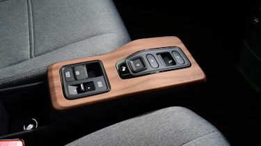 Honda e hatchback centre console