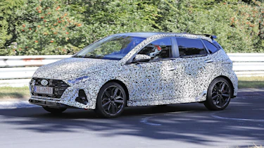 Spy shot of secretly tested future car