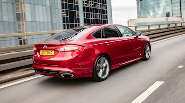 Ford Mondeo hatchback rear 3/4 tracking motorway