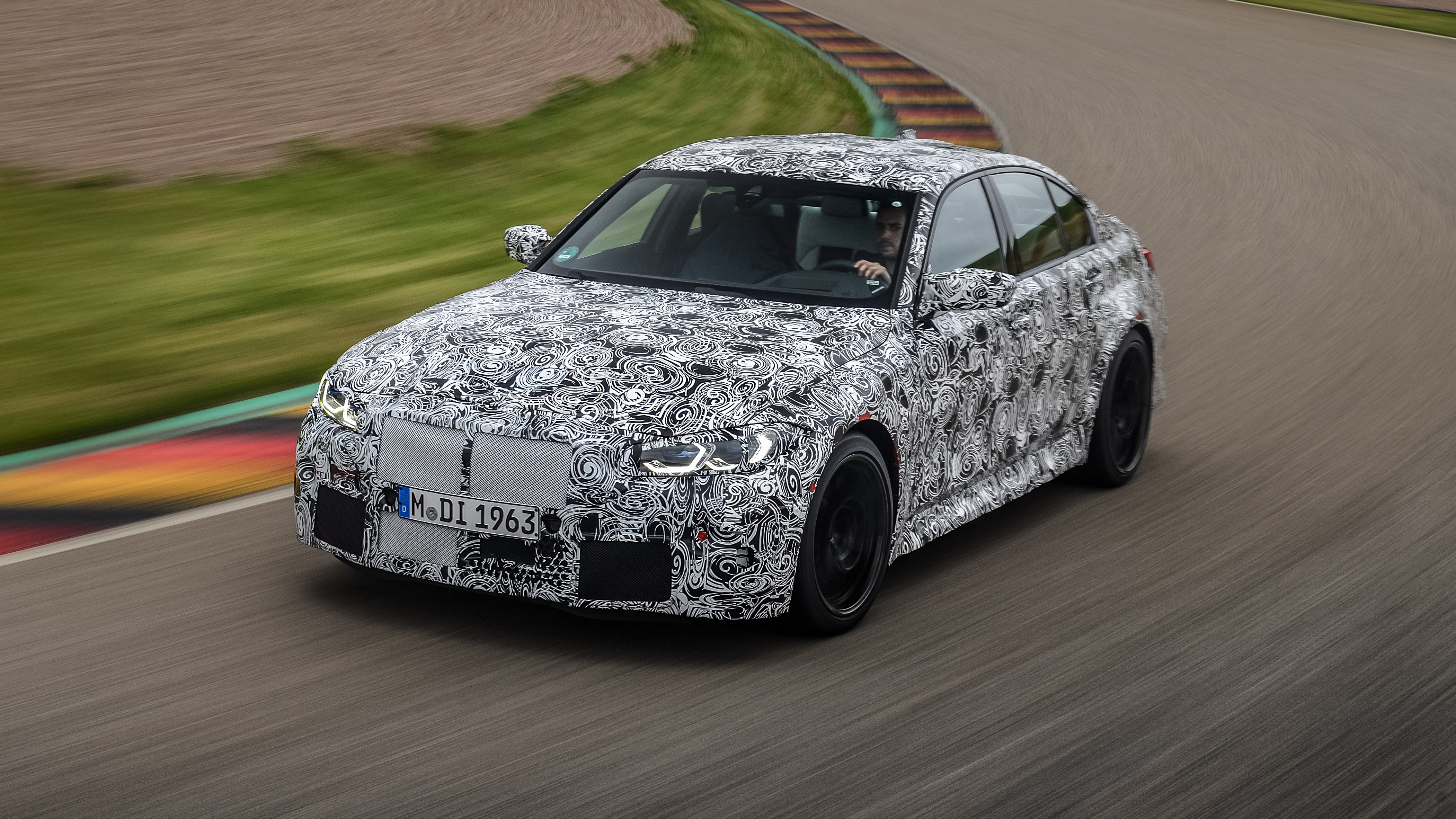 2020 BMW M3 saloon prototype - front 3/4 cornering 