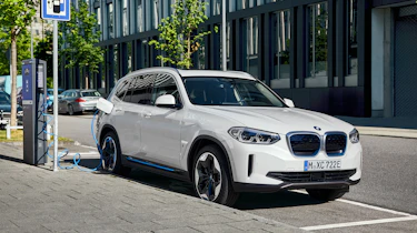 BMW iX3 charging