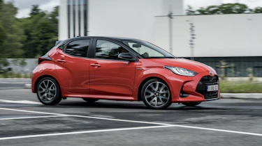 2020 Toyota Yaris - Front 3/4 dynamic