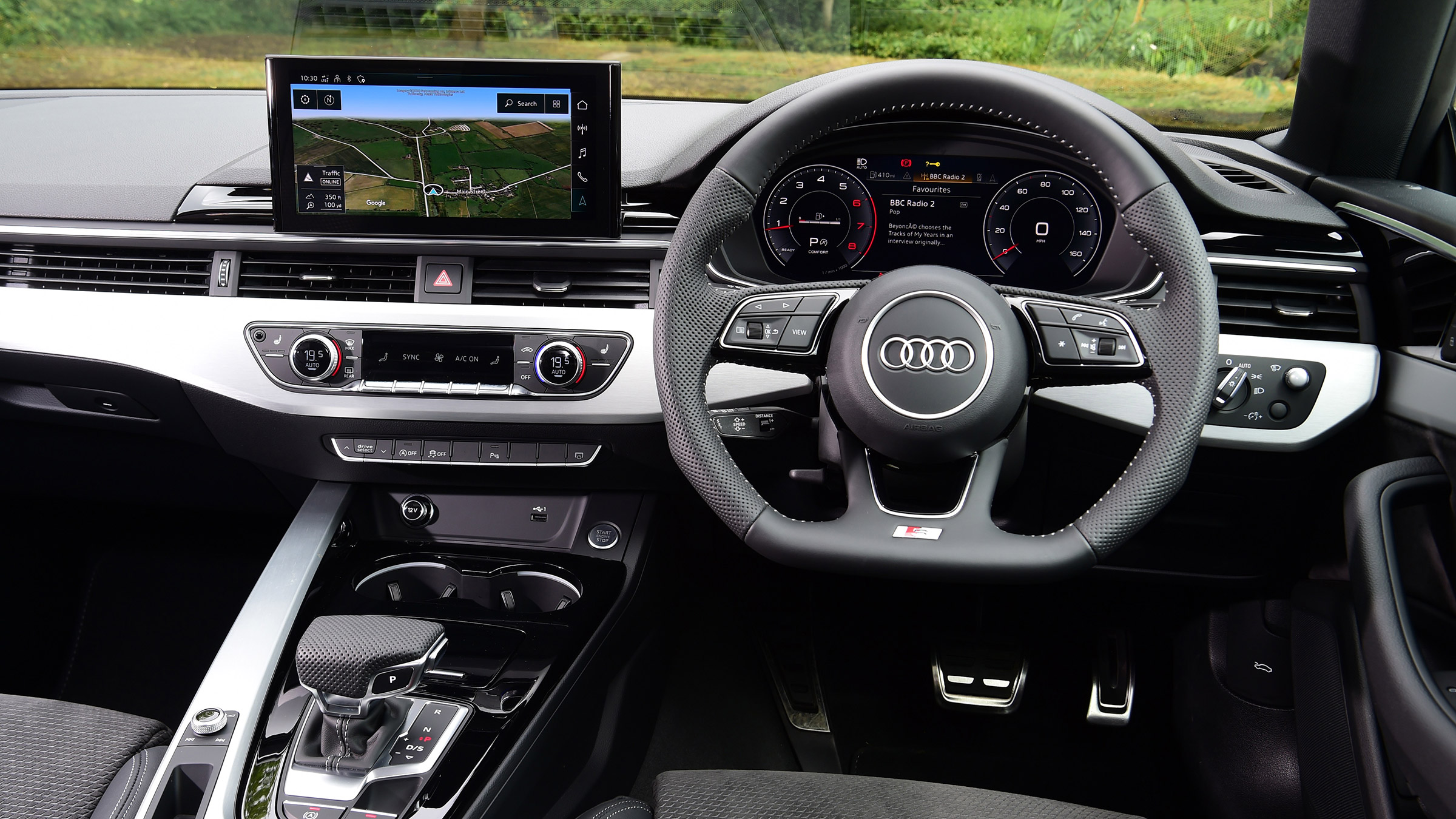 Audi A5 Coupe interior