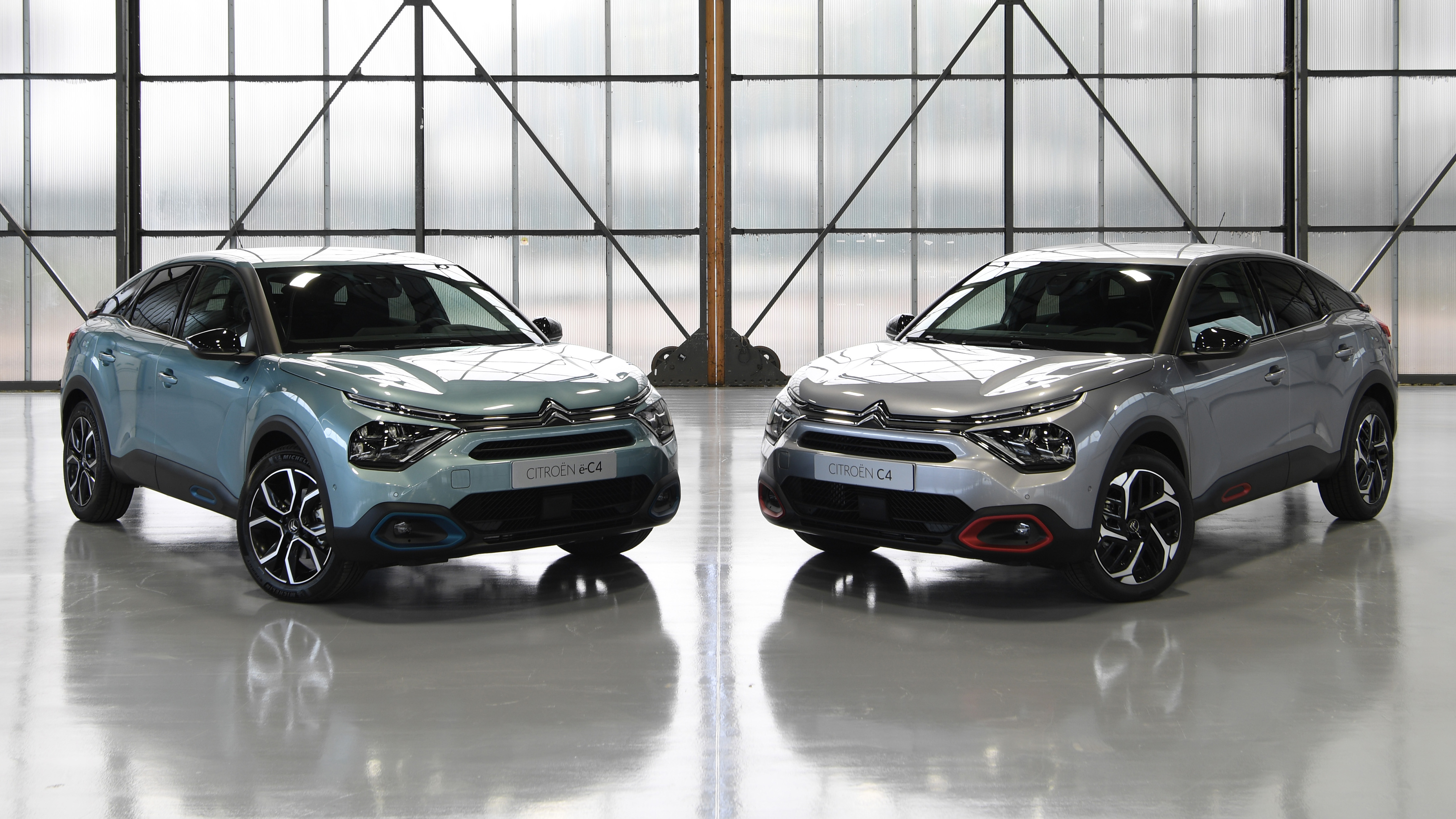2021 Citroen C4 and e-C4 static