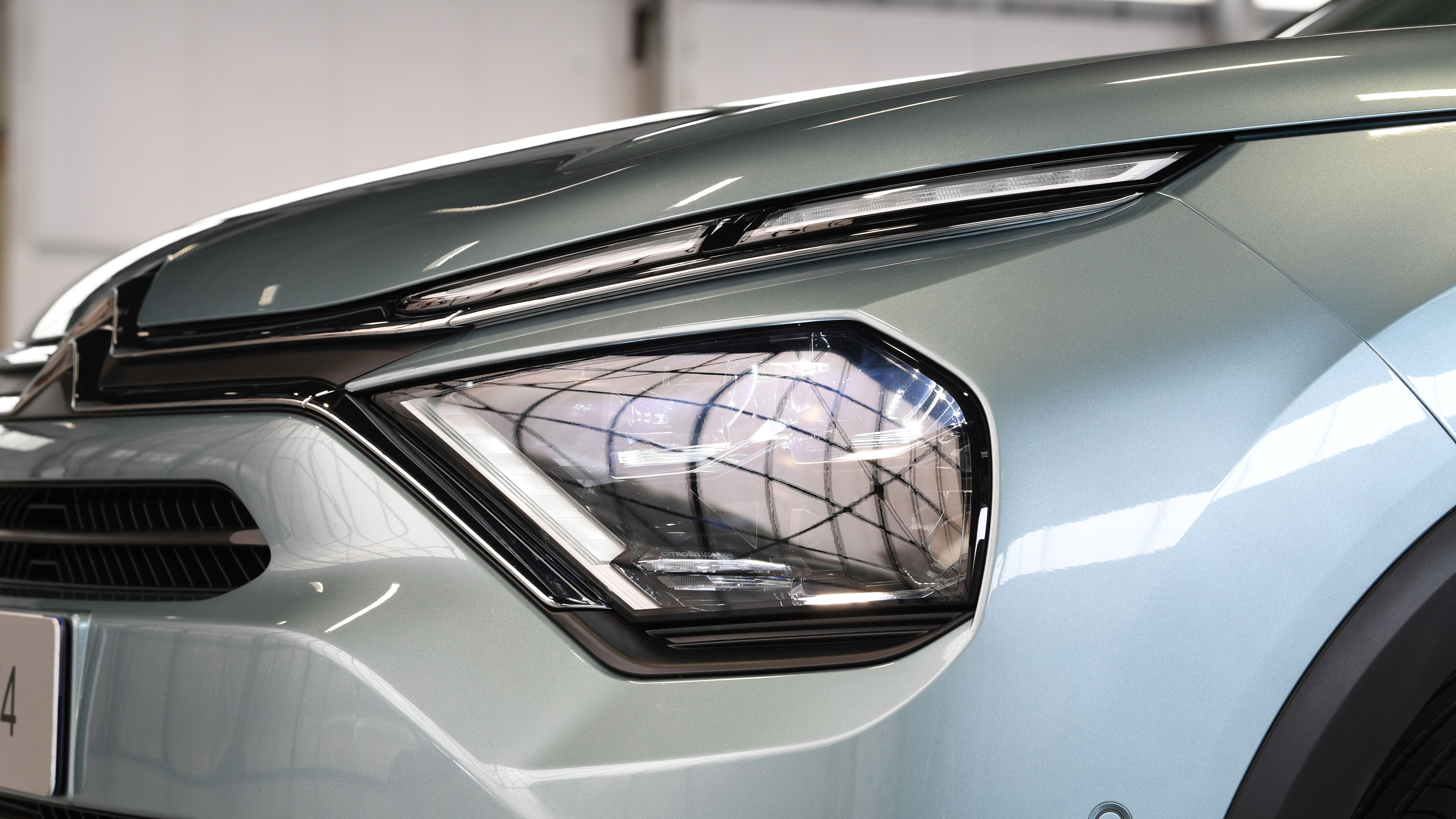 2021 Citroen e-C4 - front headlights side view
