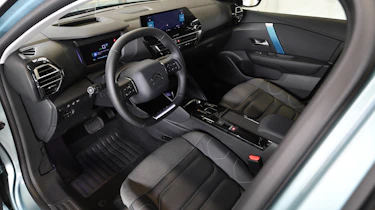 2021 Citroen e-C4 - interior