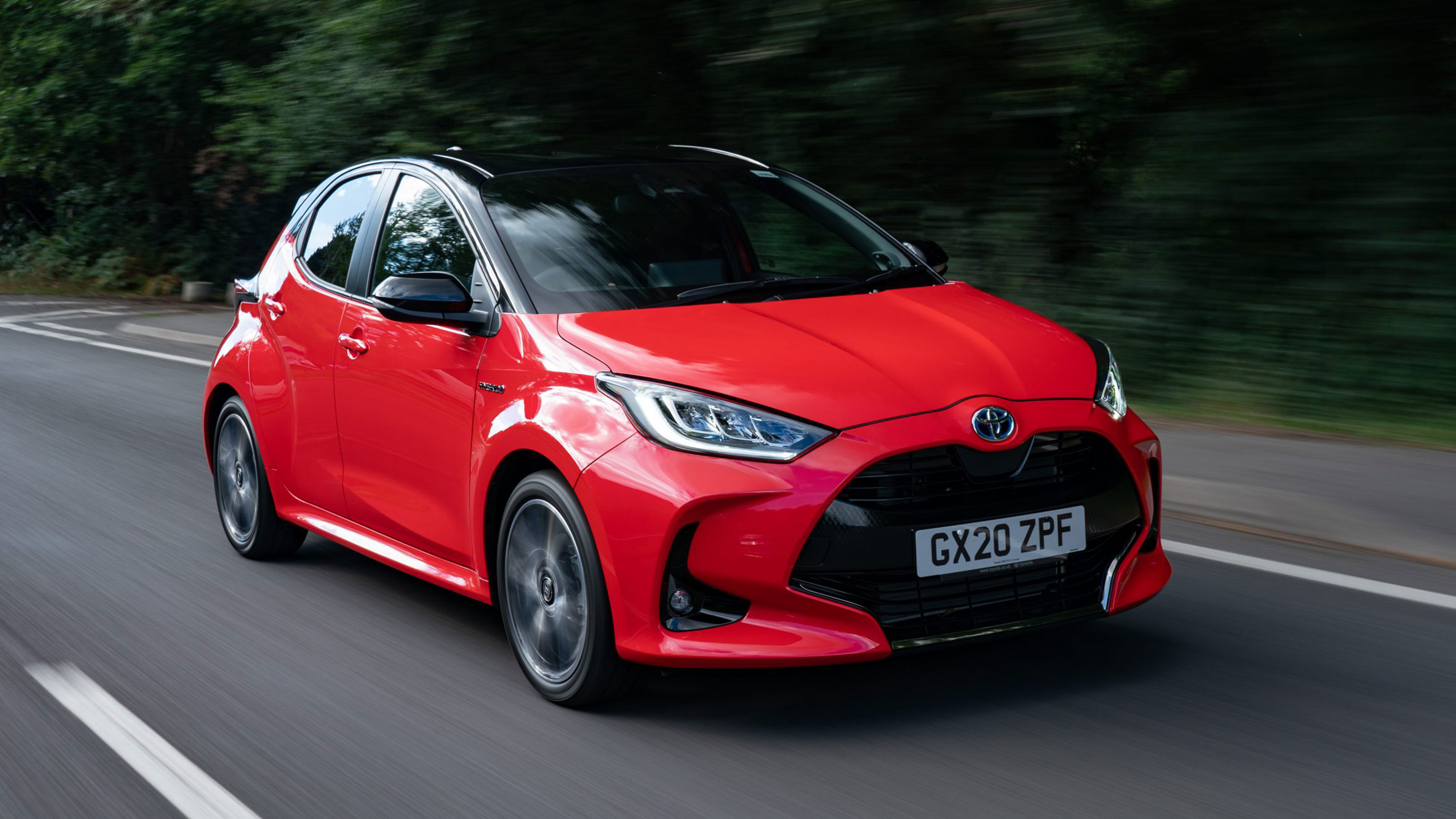 toyota yaris hybrid