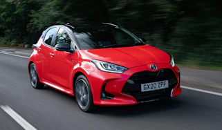 toyota yaris hybrid