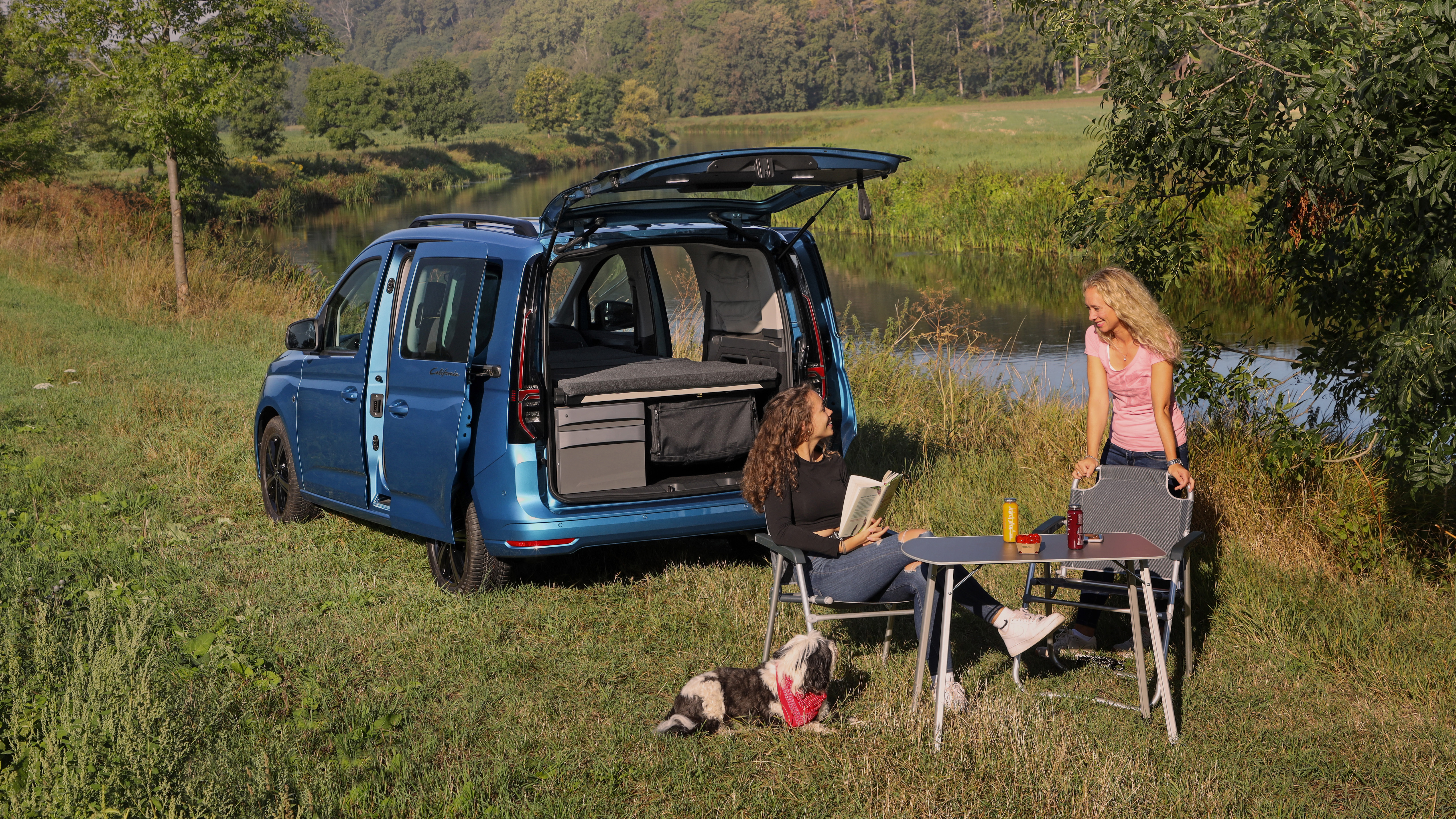 2020 Volkswagen Caddy California - static 