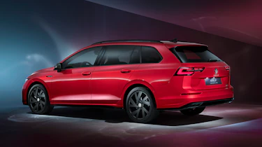 2020 Volkswagen Golf Estate R-Line rear