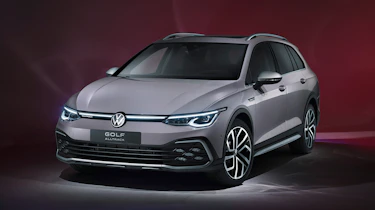 2020 Volkswagen Golf Estate Alltrack front view