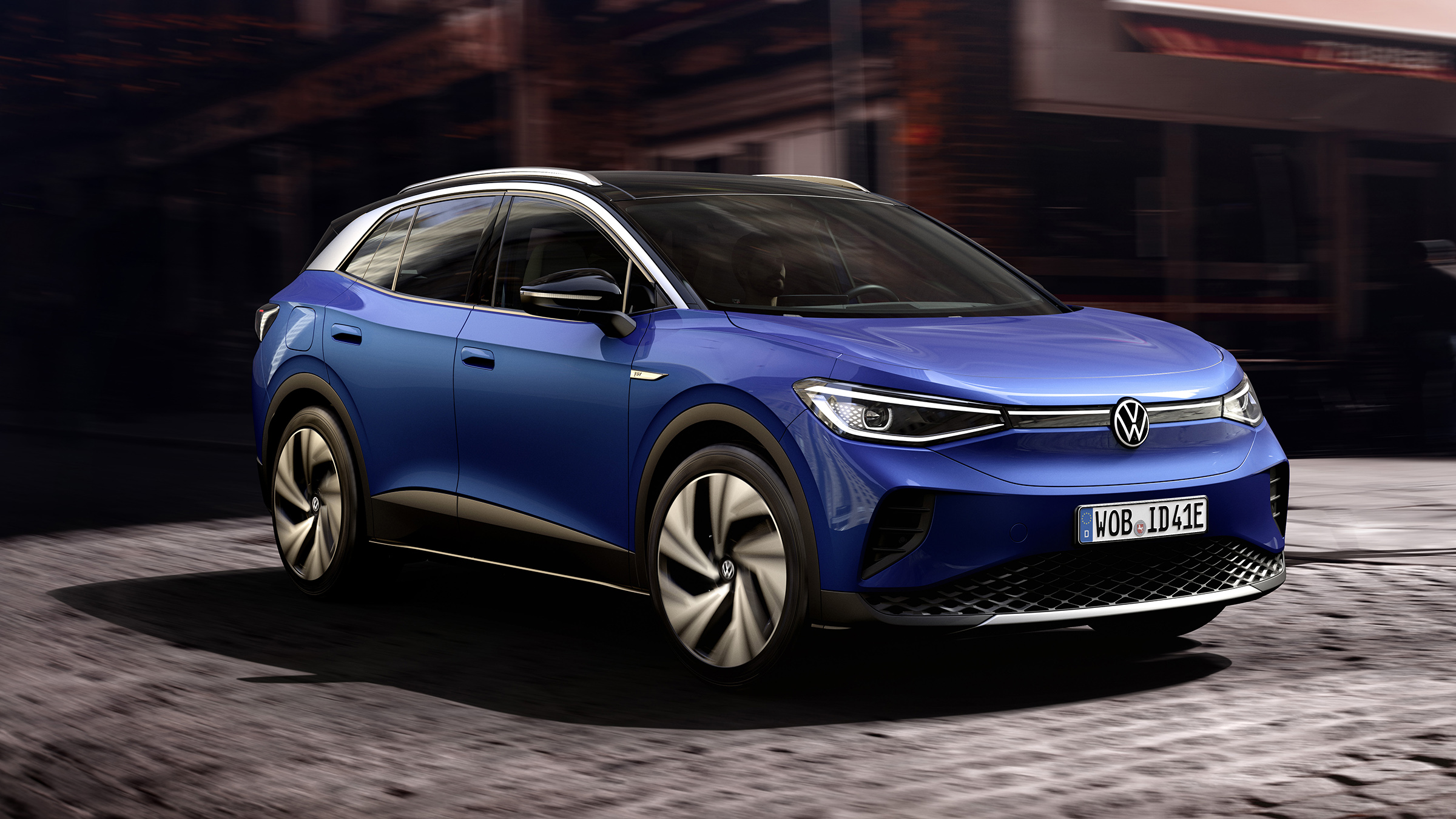 2021 Volkswagen ID.4 driving