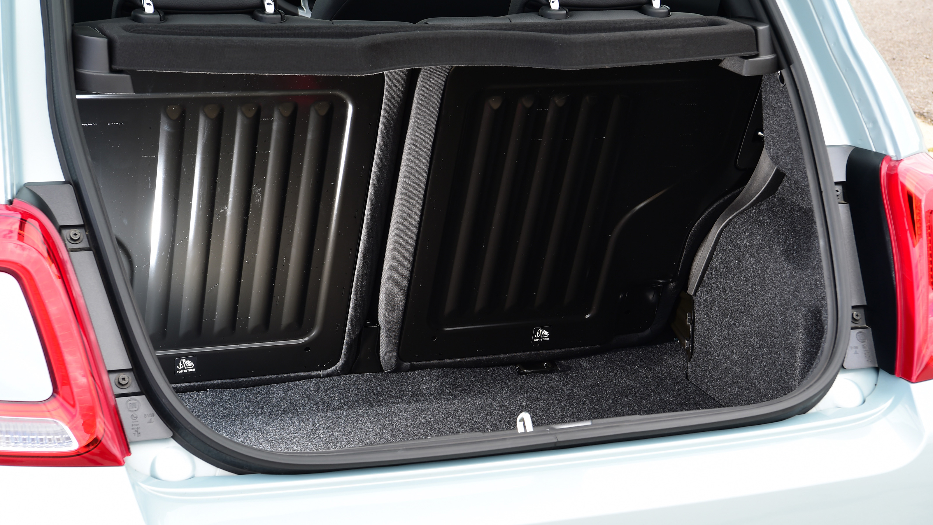 Fiat 500 mild hybrid boot