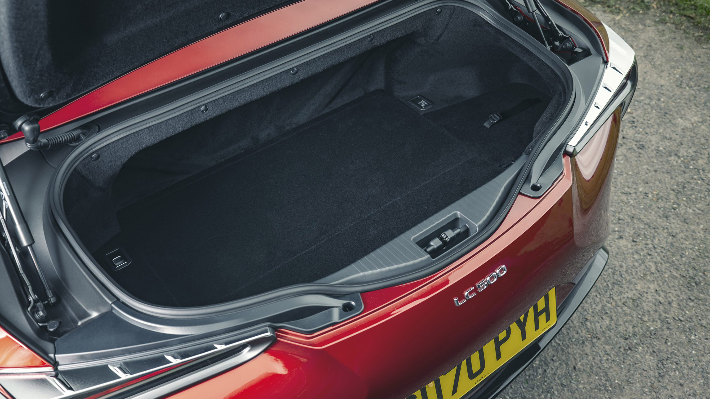 Lexus LC Convertible boot